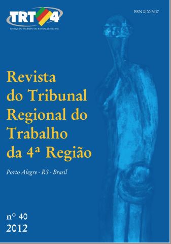 Capa de fundo azul escuro com figura de cor azul.